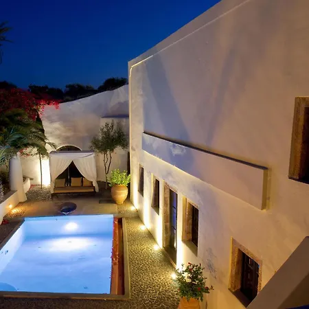 In Santorini With Stunning Outdoor Kitchen 别墅 梅加洛克里