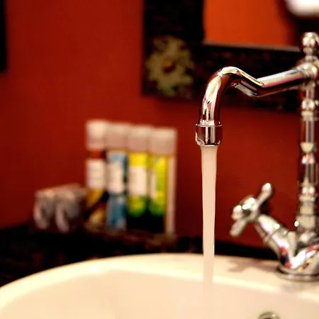 In Santorini With Stunning Outdoor Kitchen * 梅加洛克里