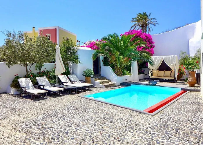 فيلة In Santorini With Stunning Outdoor Kitchen ميغالوخوري