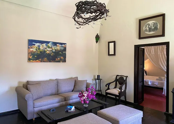 In Santorini With Stunning Outdoor Kitchen فيلة