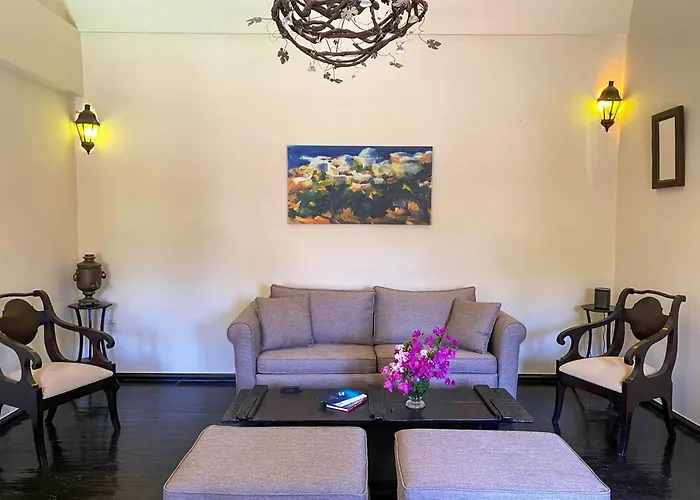 فيلة In Santorini With Stunning Outdoor Kitchen