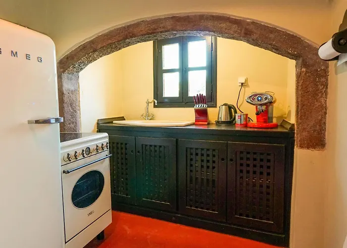 In Santorini With Stunning Outdoor Kitchen * Megalohóri