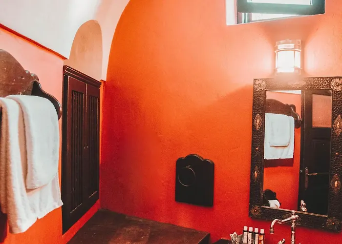 In Santorini With Stunning Outdoor Kitchen * ميغالوخوري