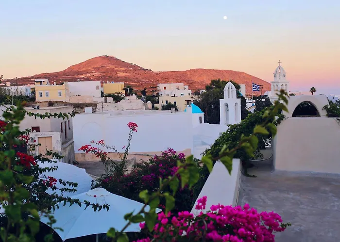 In Santorini With Stunning Outdoor Kitchen * ميغالوخوري